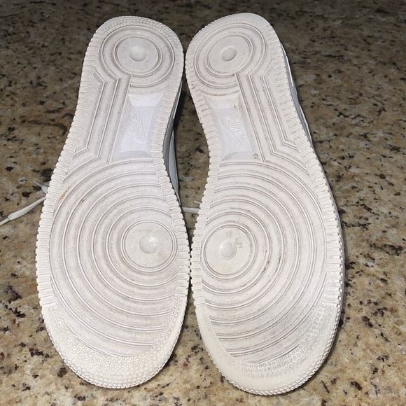 Nike Air Force 1 main image 4
